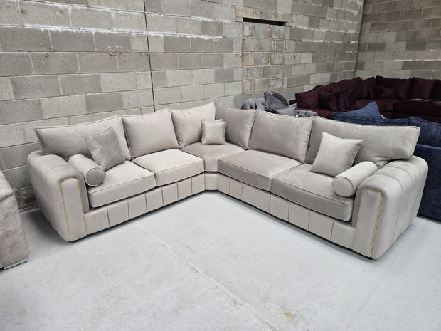 Milano Corner Sofa – Pebble Plush Fabric 